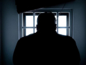 44-летний житель Анен насиловал годовалую внучку и собственную 13-летнюю дочь