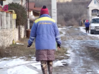 Непролазная грязь в пригороде Кишинева - нормальных дорог там нет