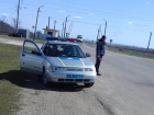 Украинские полицейские предложили подвезти молдаванина до банкомата, чтобы тот дал взятку