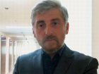 Эдуард Харунжен меняет имидж - бывший генпрокурор отращивает бороду и "внимательно следит за происходящим"