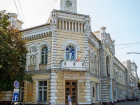 В примэрии Кишинева появится современный лифт. В здании всего два этажа