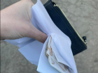 Кто-то из учителей остался без подарка - найден кошелек со взяткой 