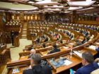 Эксперты считают, что создание парламентской коалиции в РМ задерживается из-за выборов на Украине