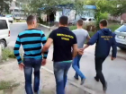 Спецоперация по задержанию столичных уличных грабителей попала на видео