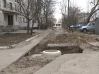 В Кишиневе муниципальные предприятия оставляют за собой ямы после ремонта подземных сетей