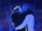 Влюбленный юноша предложил девушке стать его женой на новогодней сцене в Оргееве