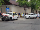 Авария с участием такси в столице: два человека получили травмы
