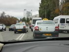 Автохама на встречной полосе сняли на видео и «сдали» полиции водители столицы