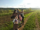 Три барышни нелегально перешли молдавско-украинскую границу, чтобы позагорать в Одессе 