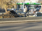 Проспект Виеру в Кишиневе реставрируют силами подростков?