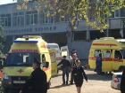 Взрывы и стрельба в керченском колледже попала на видео