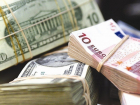 Стремительное падение доллара в Молдове произойдет в четверг