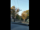В Кишиневе поломался светофор, и молодой человек решил предотвратить новые аварии