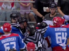 Массовое побоище российских и канадских хоккеистов сняли на видео