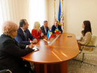 Башкан Гагаузии встретилась с депутатами команды Илана Шора и призвала их объединить усилия, чтобы "не допустить поглощения Румынией и вхождение в состав ЕС"