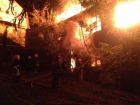 Огромный санаторий в Одессе сгорел и рухнул из-за нехватки воды у пожарных