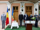 Румынский посол Ионицэ вручил награды от Бухареста некоторым журналистам-унионистам