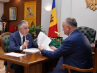 Президент Игорь Додон провел встречу с председателем Союза офицеров Молдовы