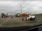В Кишинёве у машины такси Dacia Logan на полном ходу отвалилось колесо, момент попал на видео