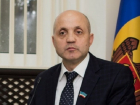 Известный гагаузский депутат застал в своем доме бандита