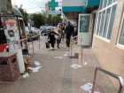 Вся улица в бумажном мусоре - бизнес в Бельцах и его побочные эффекты