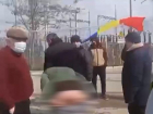 Показал полиции задницу - в ходе протестов в Джурджулештах мужчина совершил хулиганский поступок