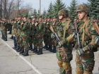 В Кишиневе и Бельцах солдаты принесли сегодня военную присягу