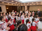 Воспитанники столичного детдома пришли к президенту Молдовы с колядками