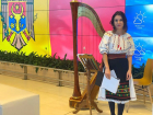 Пассажиров привело в восторг превращение аэропорта Кишинева в концертный зал
