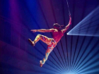 Смертельное падение акробата цирка Дю Солей произошло на глазах зрителей и попало на видео 