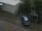 Новый удар стихии затопил Кишинев: произошли аварии, началась паника