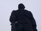 Памятник Котовскому в Хынчештах пребывает в отвратительном состоянии