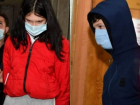 Убийц 2-летней девочки на Чеканах быстро увели от камер репортеров