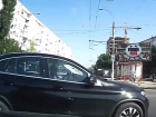 Опаснейший маневр самоуверенной блондинки на внедорожнике попал на видео в Кишиневе