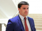 Курьезные "чудеса чтения" депутата ДПМ Константина Цуцу в парламенте сняли на видео