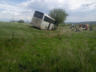 Автобус с туристами из-за водителя-лихача попал в ДТП и чуть не перевернулся в Яловенах 