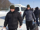 Комически пойманных в бане украинских офицеров Россия обменяла на своих пограничников