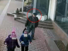Безобидный на вид мужичок с хозяйственной сумкой украл партию телефонов из офиса в Кишиневе
