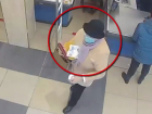 Полиция разыскивает женщину, подозреваемую в краже  