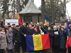 Ничего святого: сторонники "Унири" испоганили флаг… Румынии