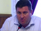 Бурдюмов против зоозащитников - что стало причиной требований его отставки?