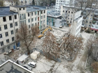 Начат снос здания с мозаикой в Кишиневе, на бульваре Негруцци