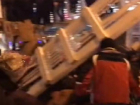 В Москве в новогоднюю ночь обрушился деревянный мост, пострадали 13 человек (видео) 