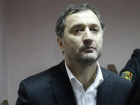 Суд неожиданно приостановил рассмотрение второго дела Филата