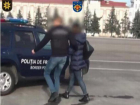 В аэропорту задержана 25-летняя молдаванка, пытавшаяся вывести соотечественницу в сексуальное рабство