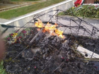 Вандалы сожгли венки на Вечном огне Мемориала славы в Комрате