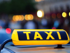 Отсутствие кассового аппарата грозит таксистам лишением номеров на полгода