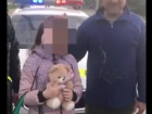 Заблудившейся в Кишиневе девочке помогли добраться домой полицейские 