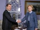 Соглашение о межпартийном сотрудничестве договорились подписать Зинаида Гречаный и Дмитрий Медведев 