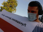 Житель Молдовы несколько дней в одиночку пикетирует у посольства Беларуси 